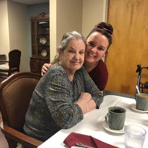 Meet your Posher, Becca